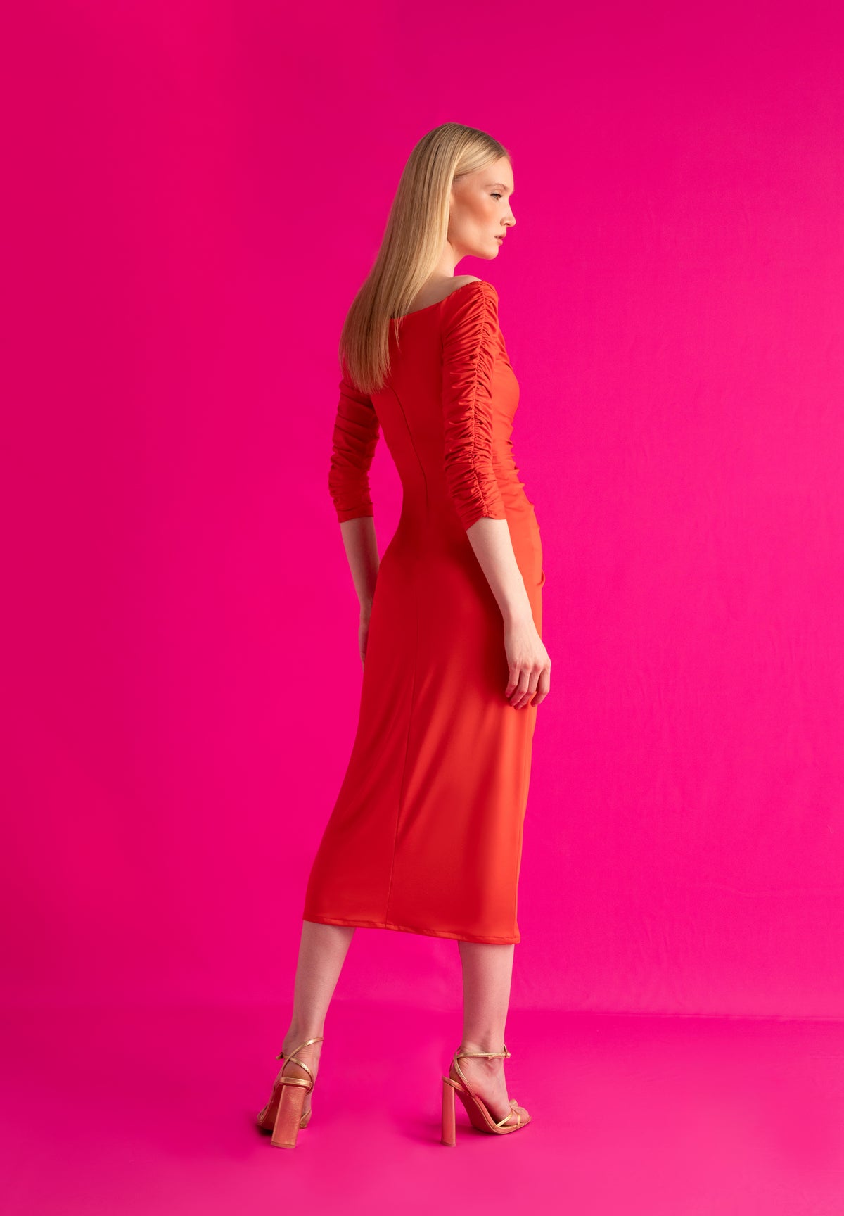 ARNIA RED