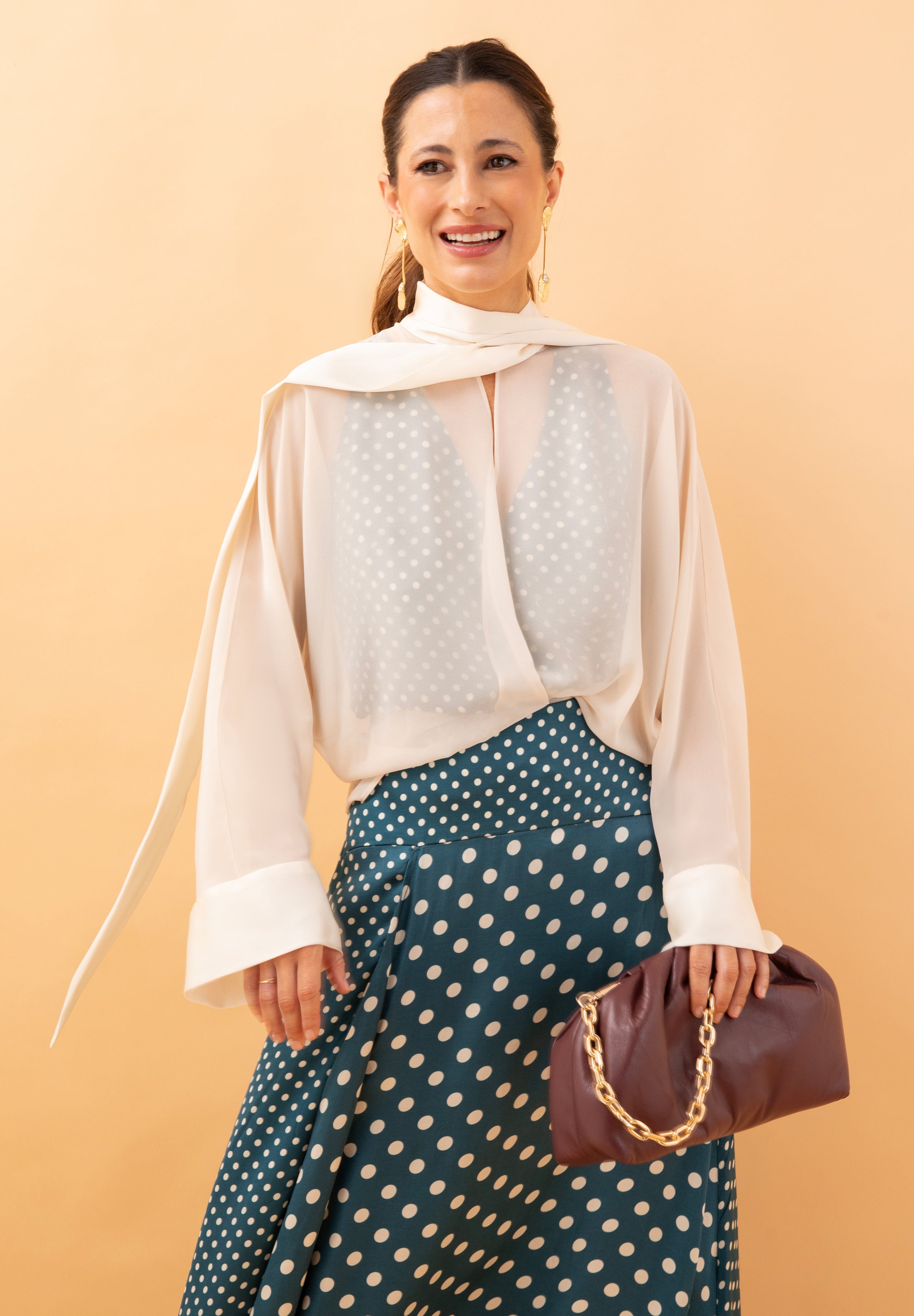 POMPOM BAG MEDIA LUNA BURGUNDY
