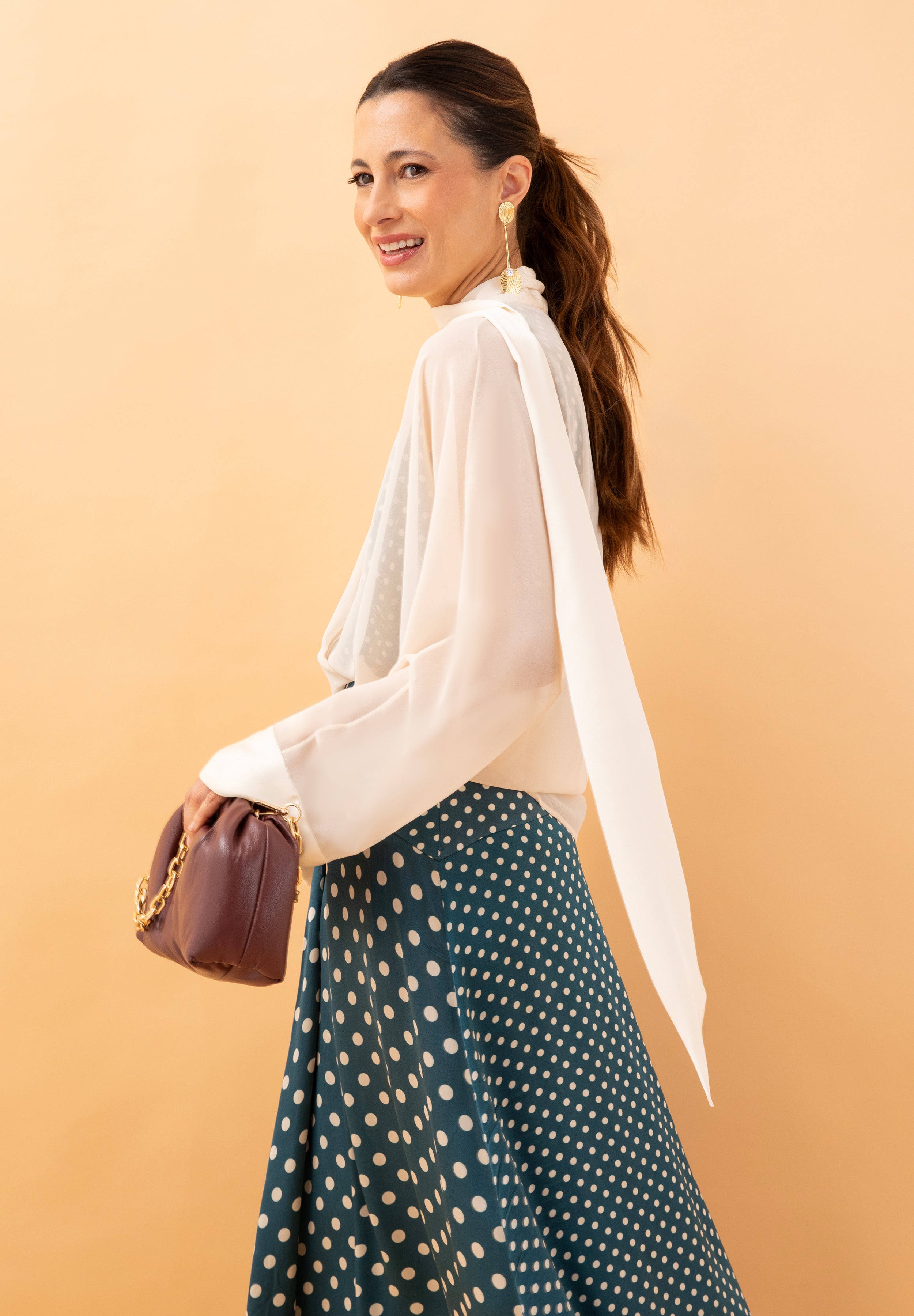 POMPOM BAG MEDIA LUNA BURGUNDY