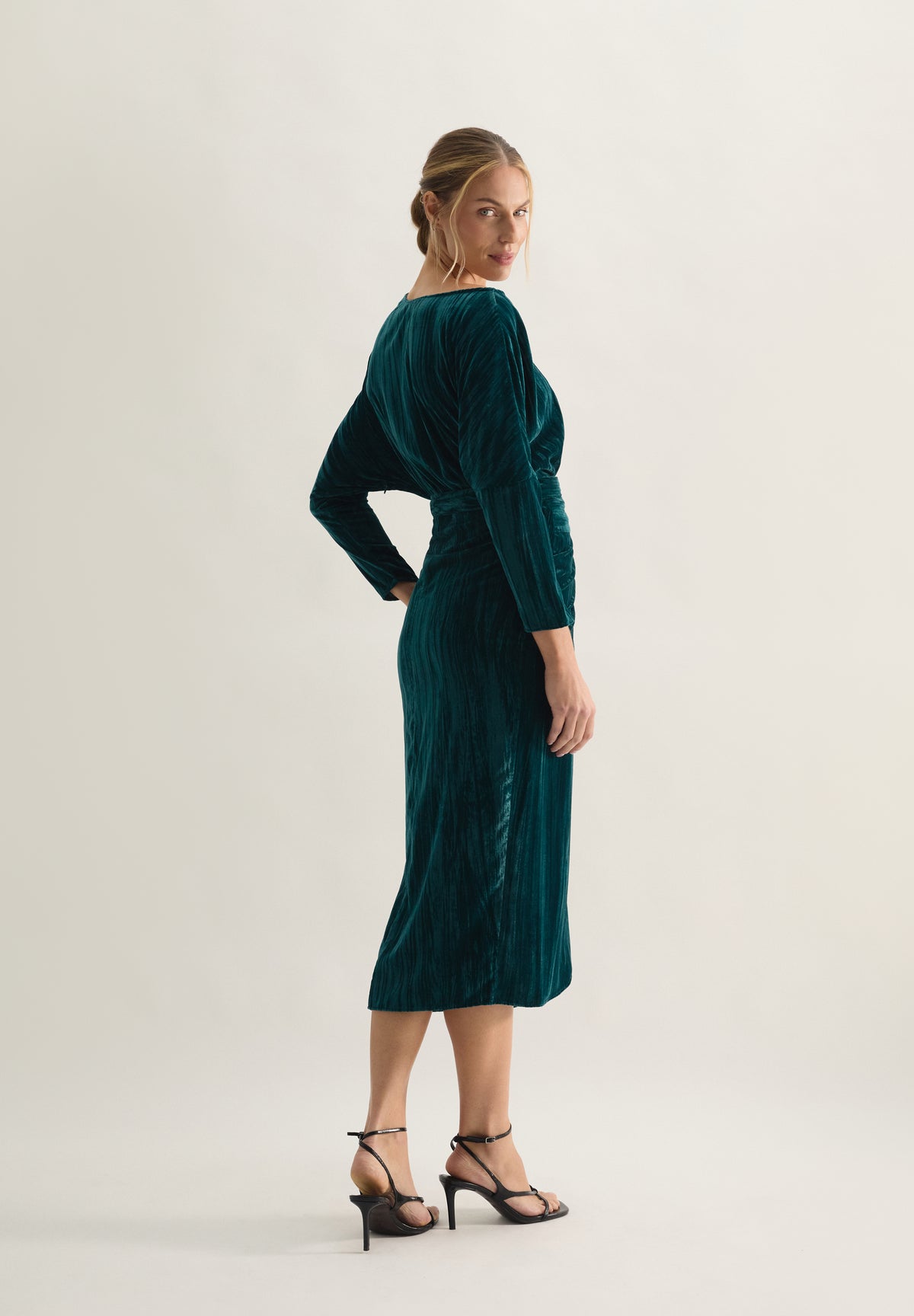 GREEN ALHENA