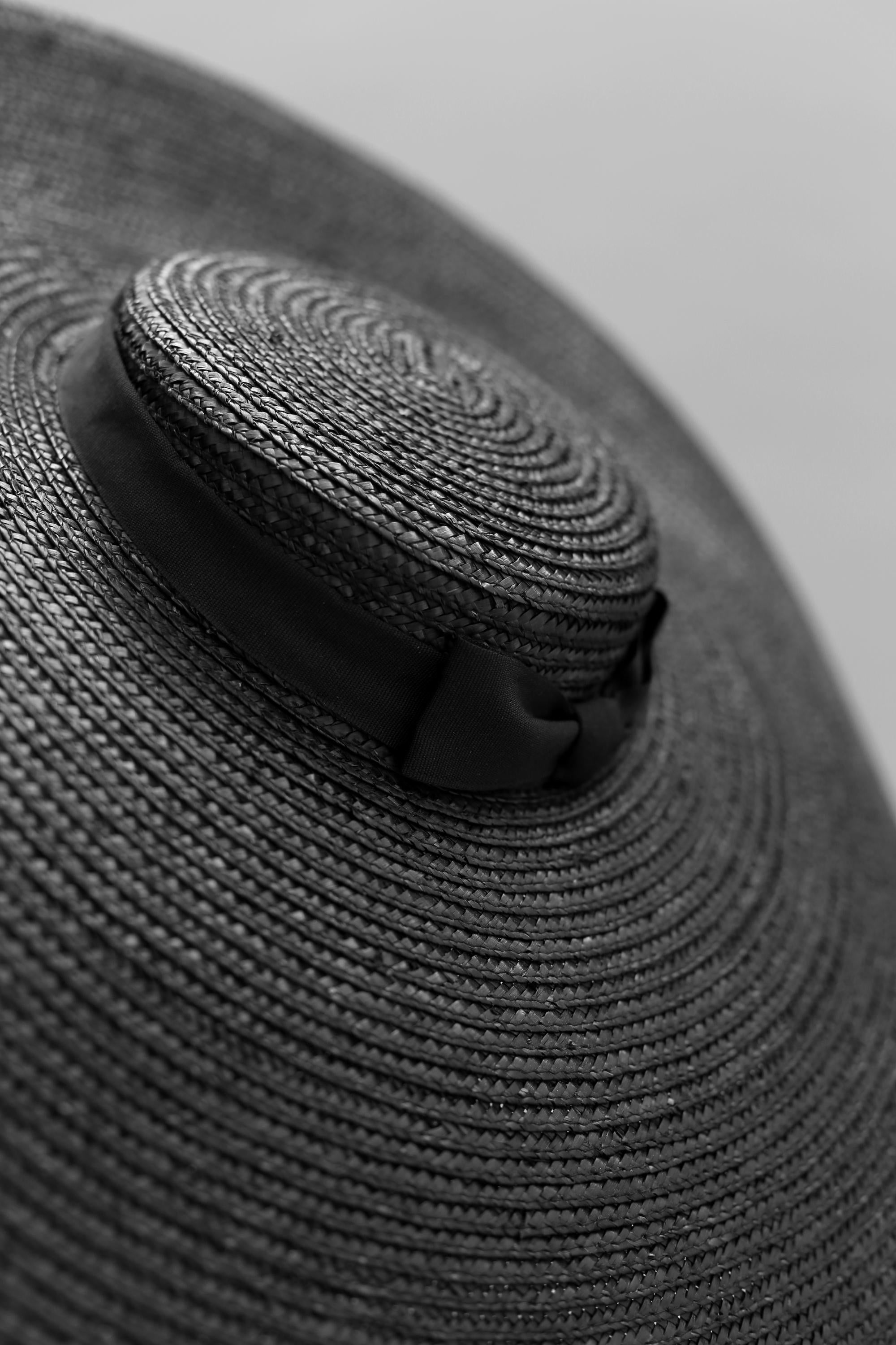 EVA NEGRO ADORNO PLUMAS