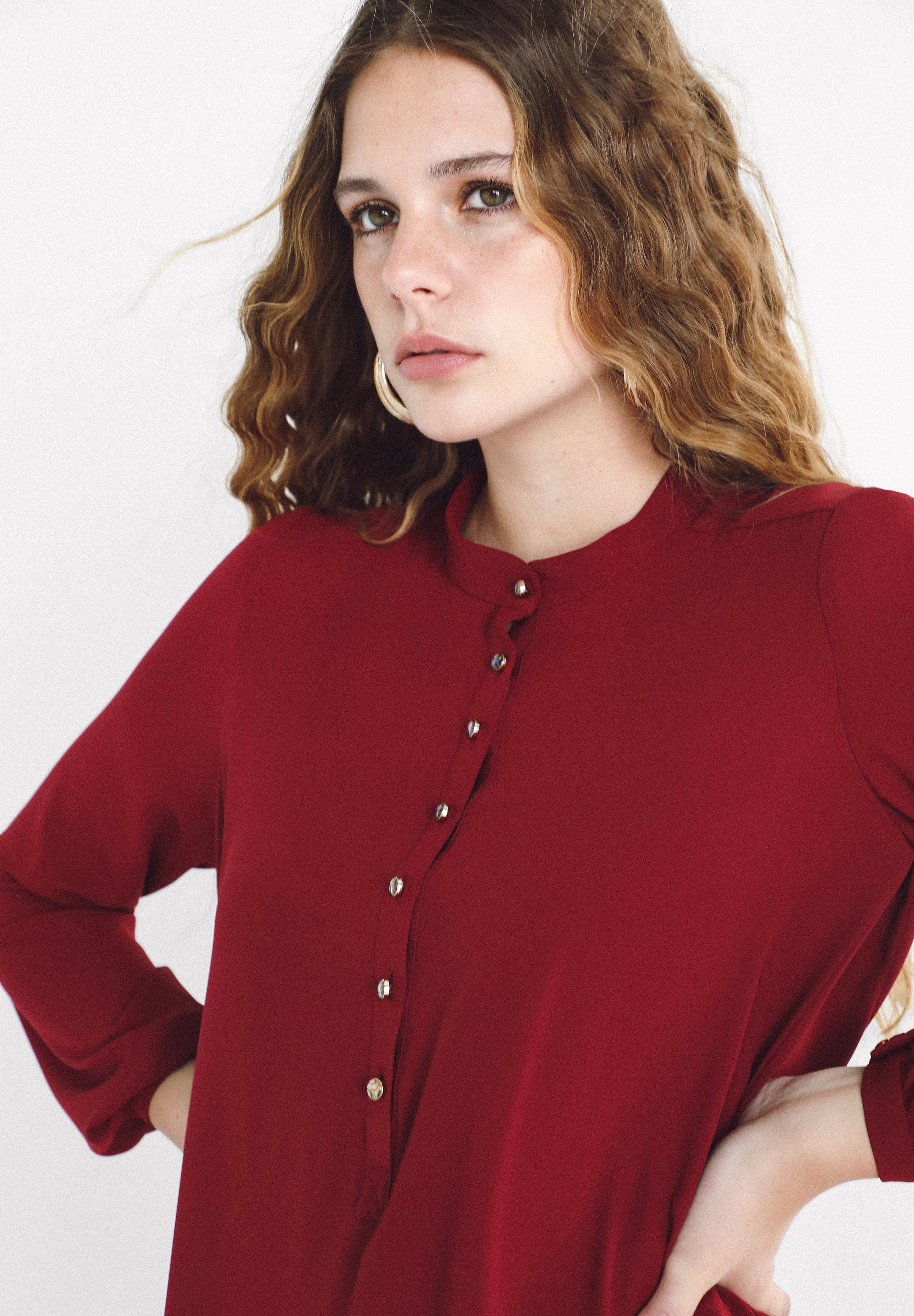NIA KAFTAN BURDEOS