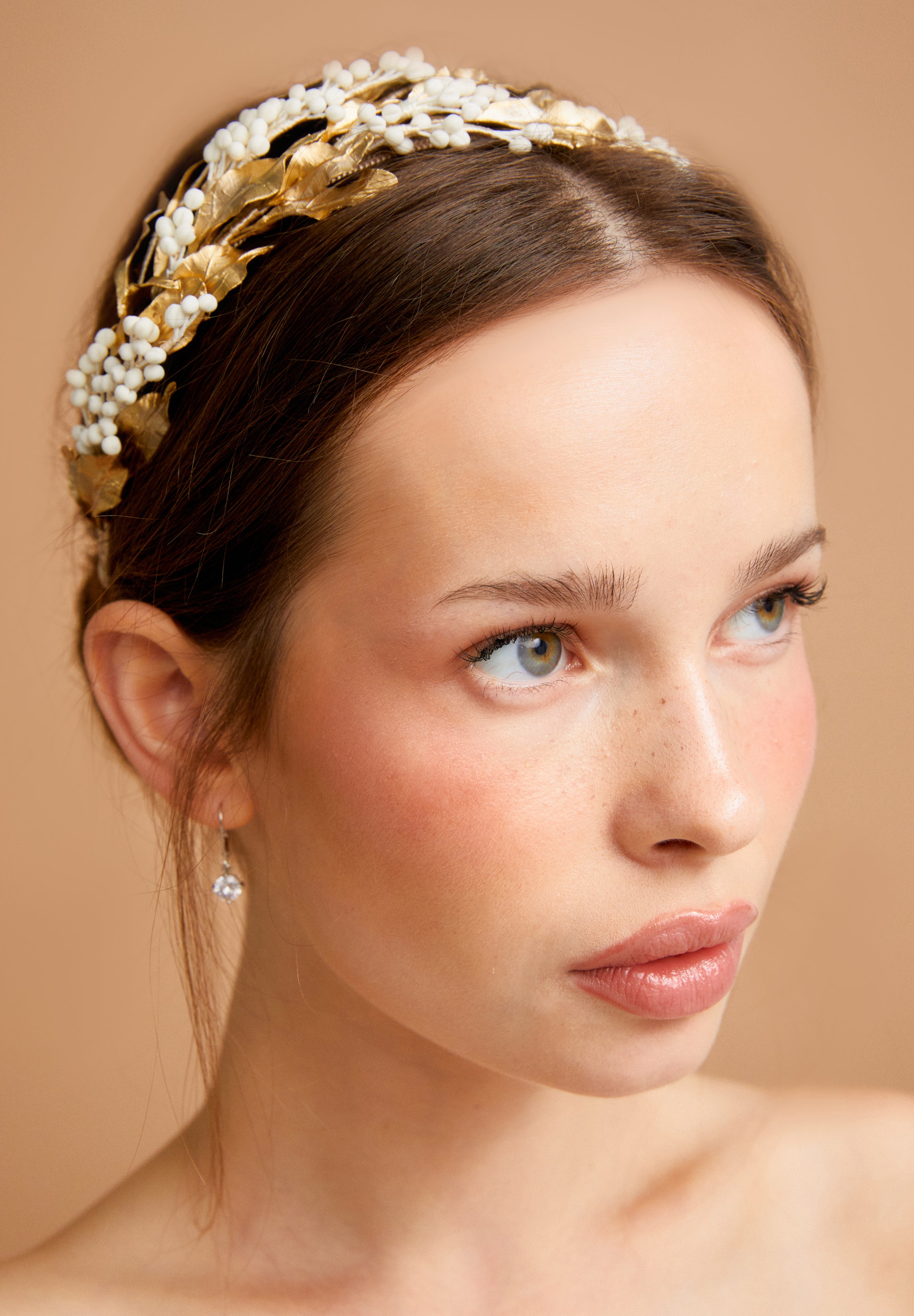 GOLD WHITE HEADBAND