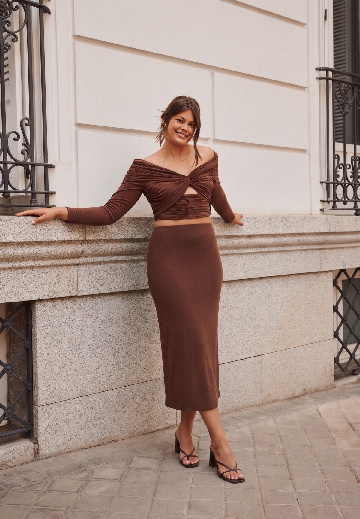 LUNA FALDA MIDI MARRÓN