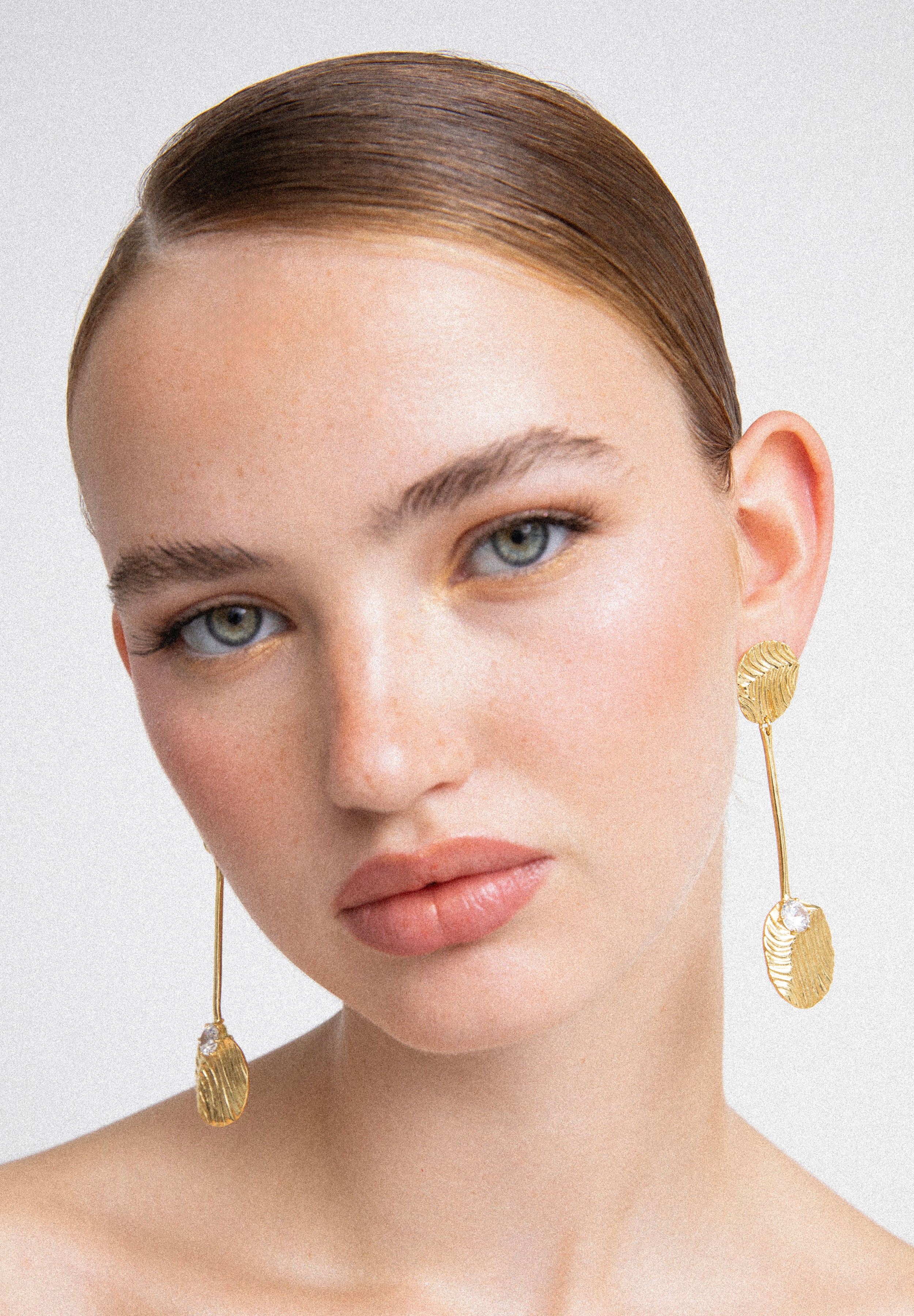 GOLDEN CRYSTAL EARRINGS