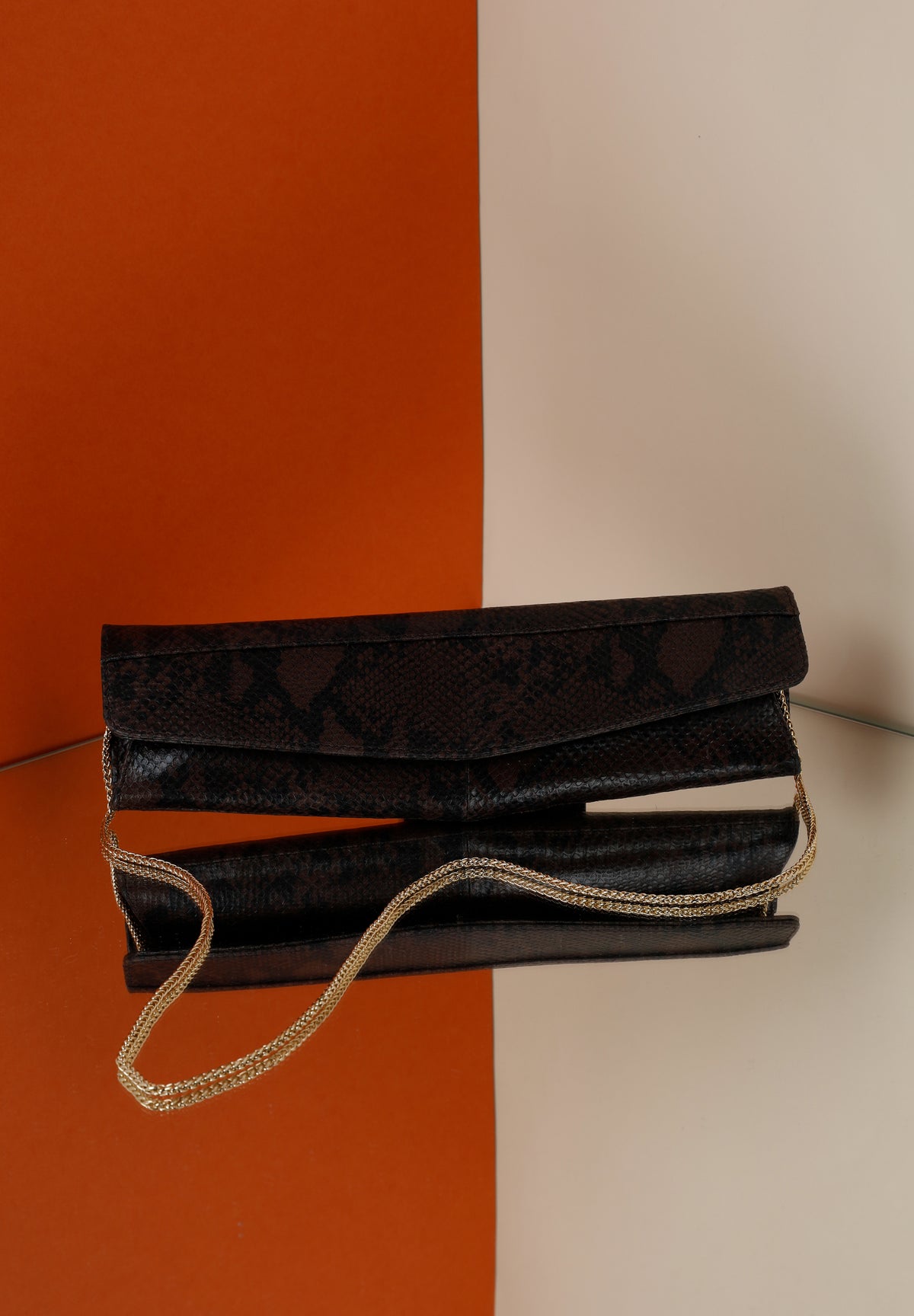 Bolso Baguette serpiente niger chocolate