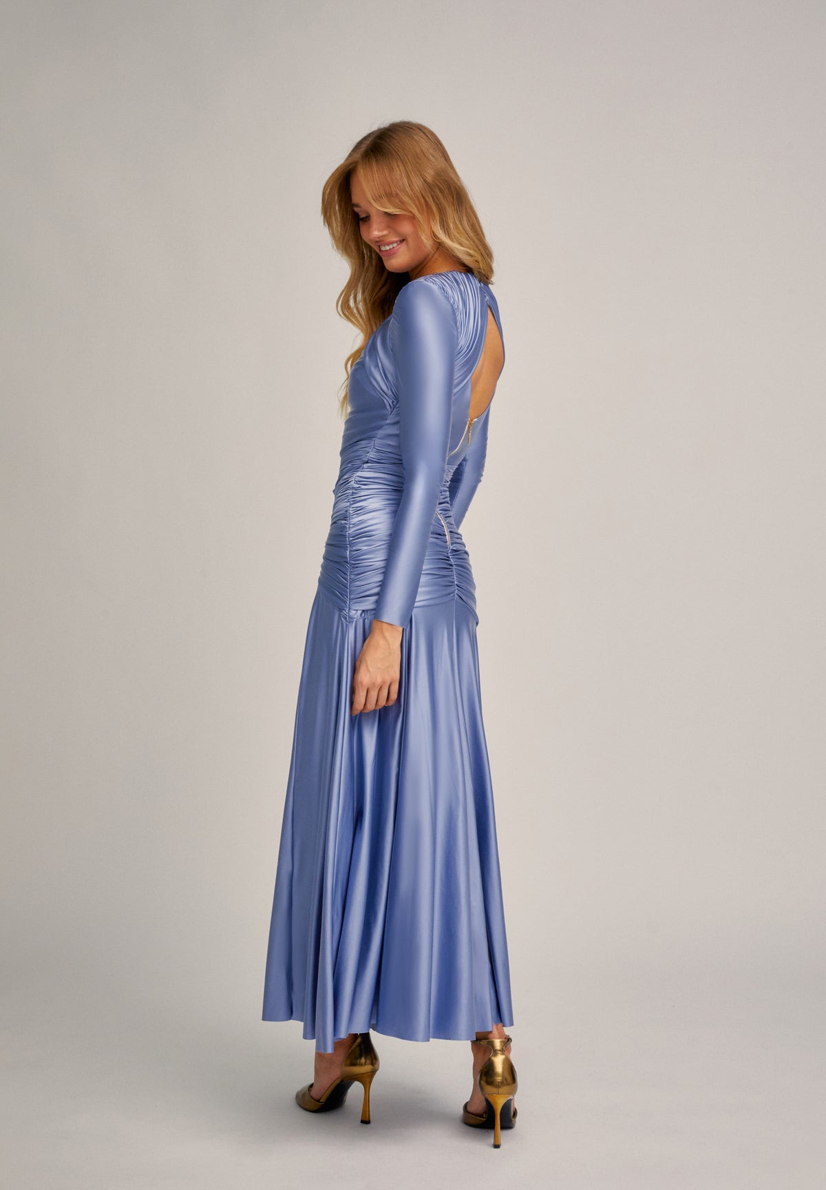 BLUE DEIA