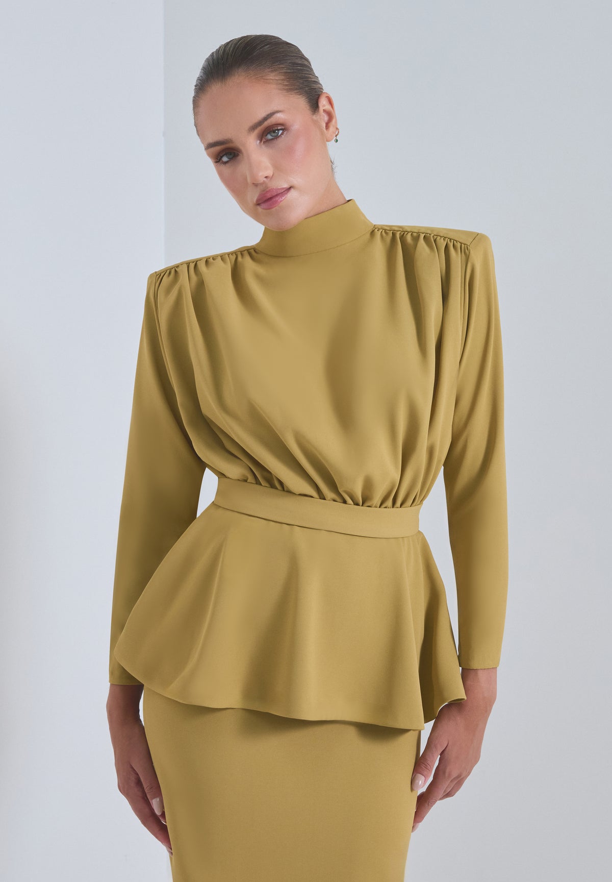 CARMEN BLUSA OLIVA