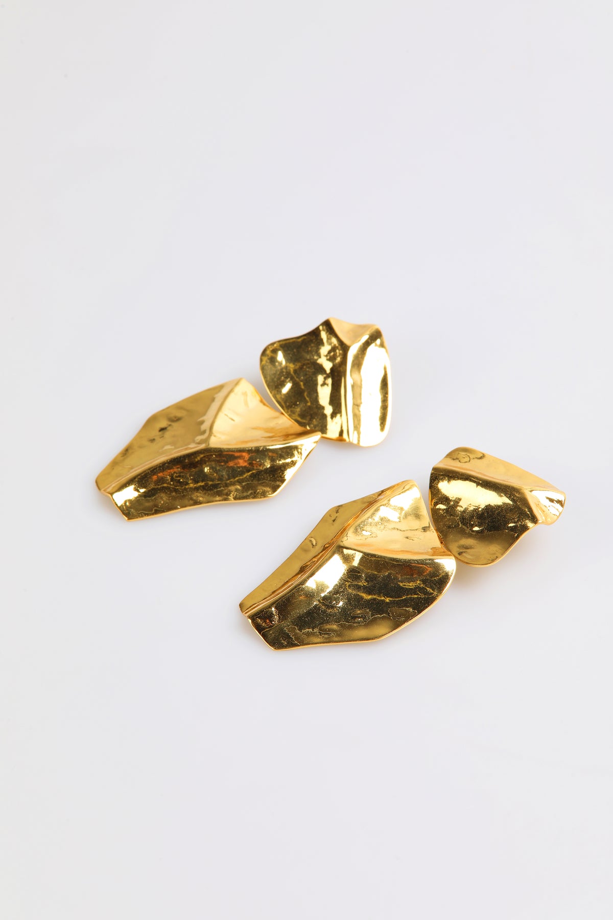 PENDIENTES DORADO RELIEVE