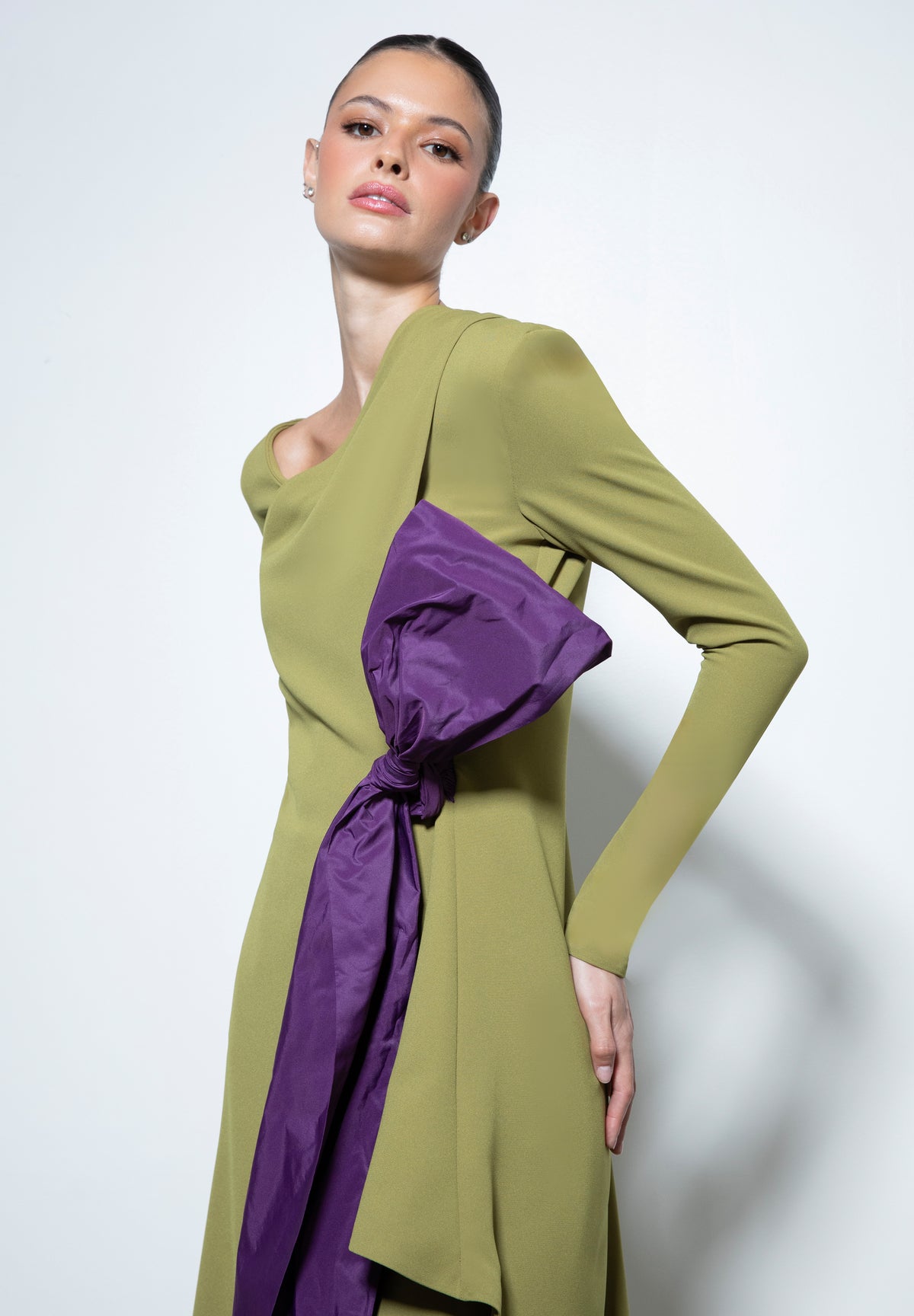 TIZIANO KAFTAN OLIVA Y BERENJENA