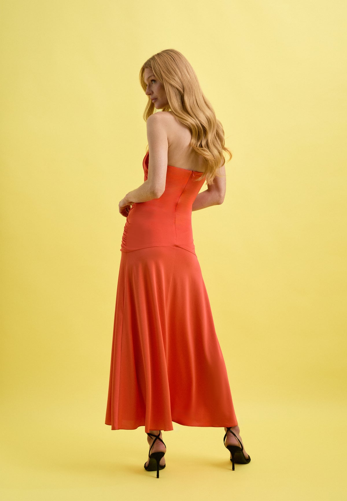 ADHARA NARANJA