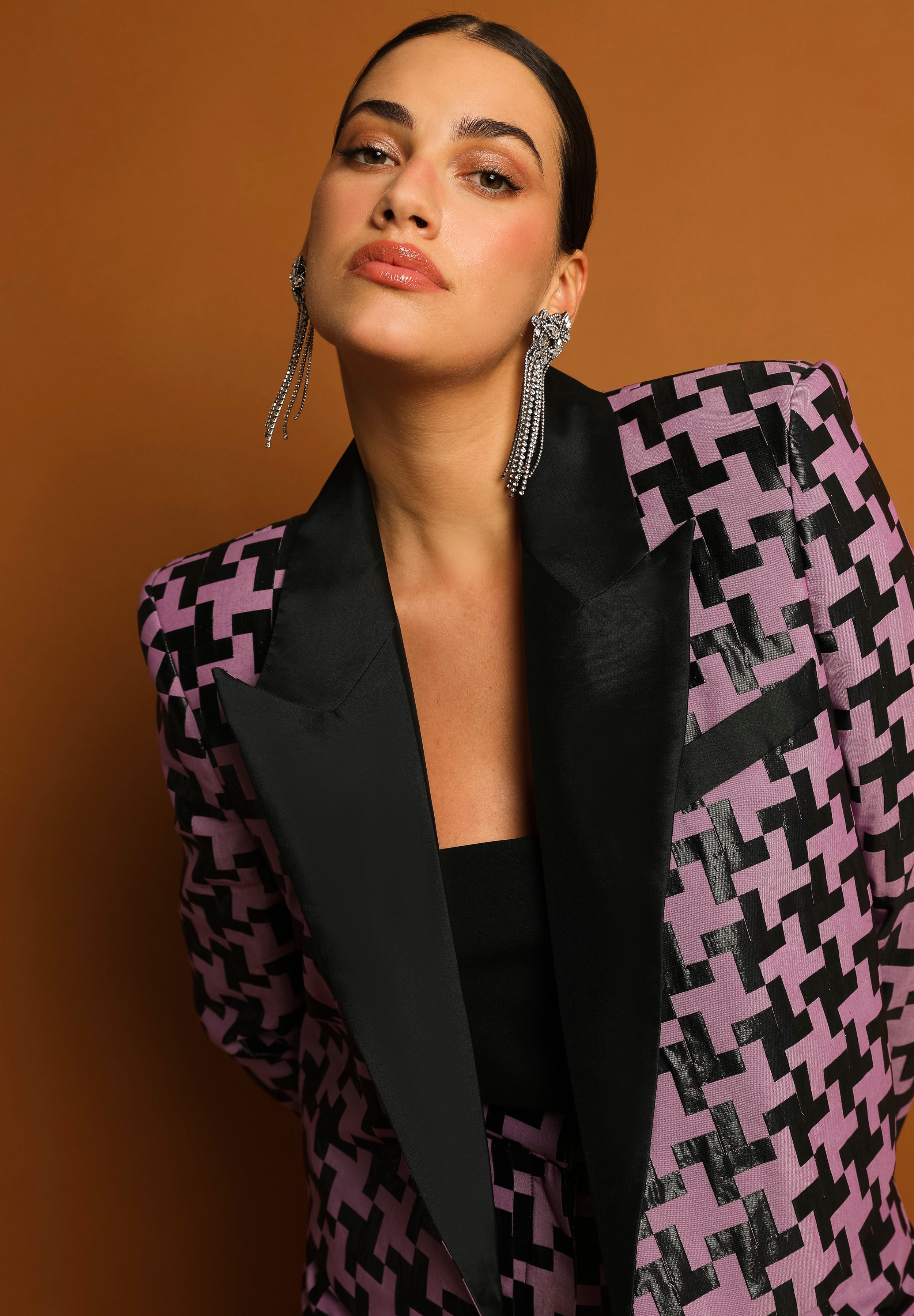 USA CHAQUETA MORADO Y NEGRO